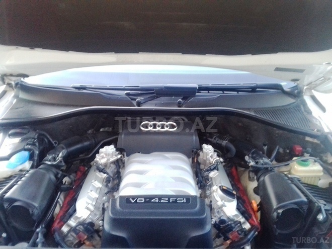 Audi Q7 2007, 171,000 km - 4.2 l - Gəncə