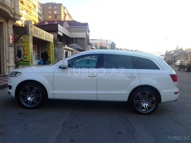 Audi Q7 2007, 171,000 km - 4.2 l - Gəncə
