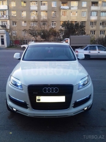 Audi Q7 2007, 171,000 km - 4.2 l - Gəncə