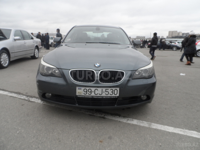 BMW 530 2003, 300,000 km - 3.0 л - Bakı