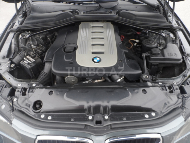 BMW 530 2003, 300,000 km - 3.0 л - Bakı