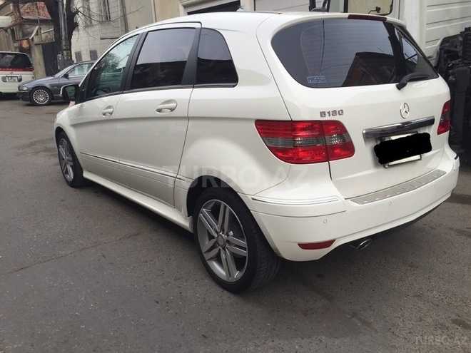 Mercedes B 170 2010, 61,000 km - 1.7 l - Bakı