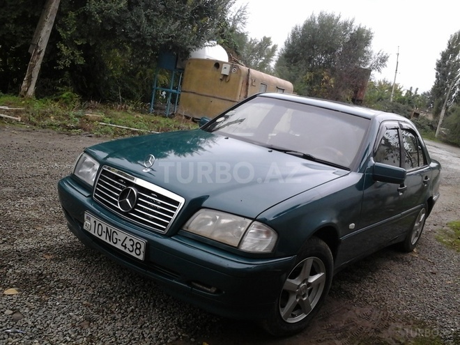 Mercedes C 220 1999, 285,000 km - 2.2 l - Ağdam