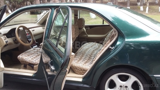 Mercedes E 220 1999, 287,658 km - 2.2 l - Sumqayıt