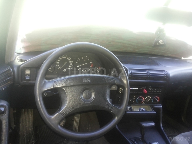 BMW 525 1993, 396,000 km - 2.5 l - Bakı