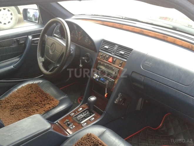 Mercedes C 240 1998, 207,400 km - 2.4 л - Bakı