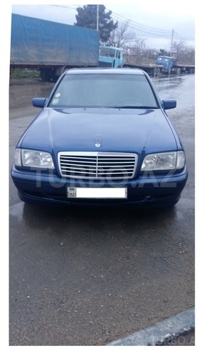 Mercedes C 220 2000, 195,000 km - 2.2 l - Bakı