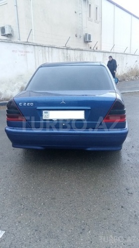 Mercedes C 220 2000, 195,000 km - 2.2 l - Bakı