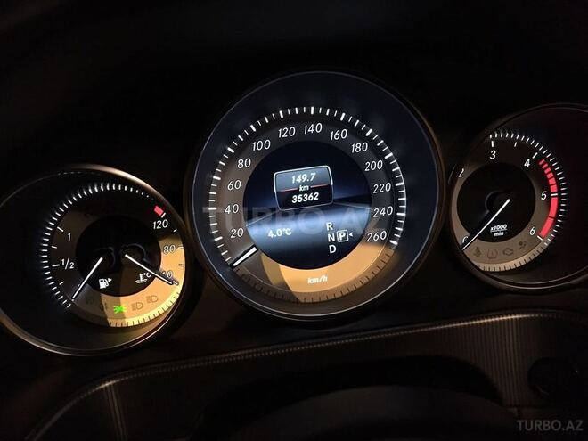 Mercedes E 250 2013, 35,000 km - 2.1 l - Bakı