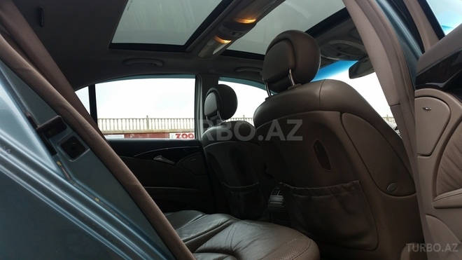 Mercedes E 320 2002, 182,608 km - 3.2 l - Sumqayıt