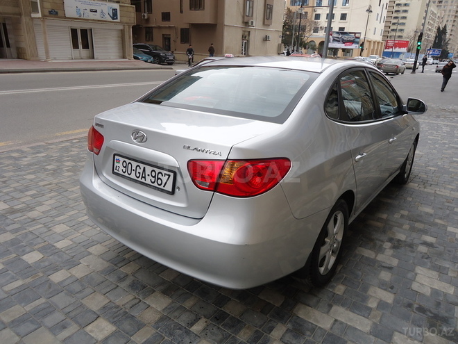 Hyundai Elantra 2009, 156,754 km - 2.0 l - Bakı