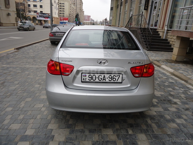 Hyundai Elantra 2009, 156,754 km - 2.0 l - Bakı