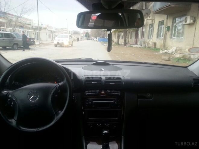 Mercedes C 200 2001, 150,000 km - 2.0 л - Bakı
