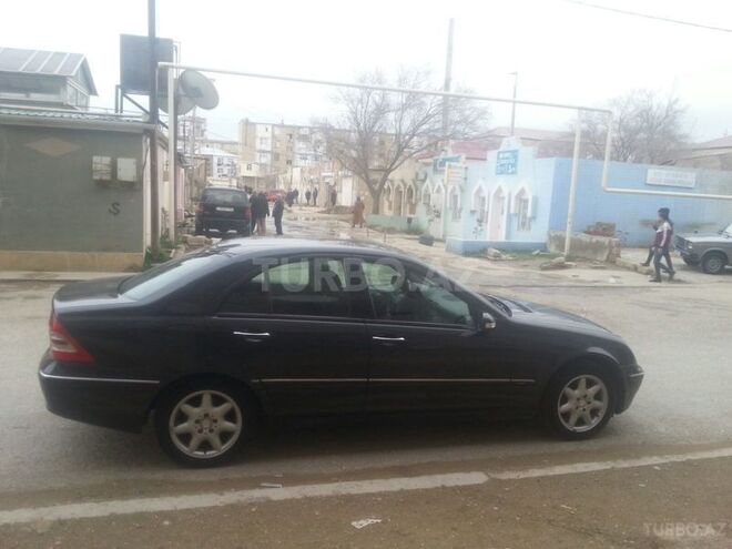 Mercedes C 200 2001, 150,000 km - 2.0 л - Bakı