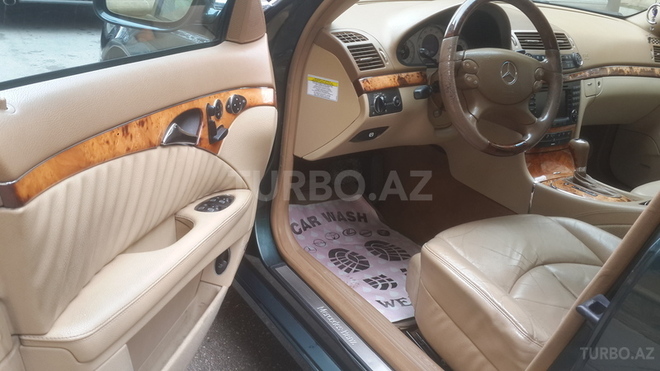 Mercedes E 350 2007, 165,000 km - 3.5 l - Bakı