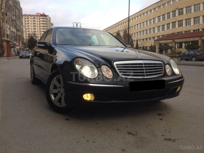Mercedes E 280 2005, 208,000 km - 2.8 l - Bakı