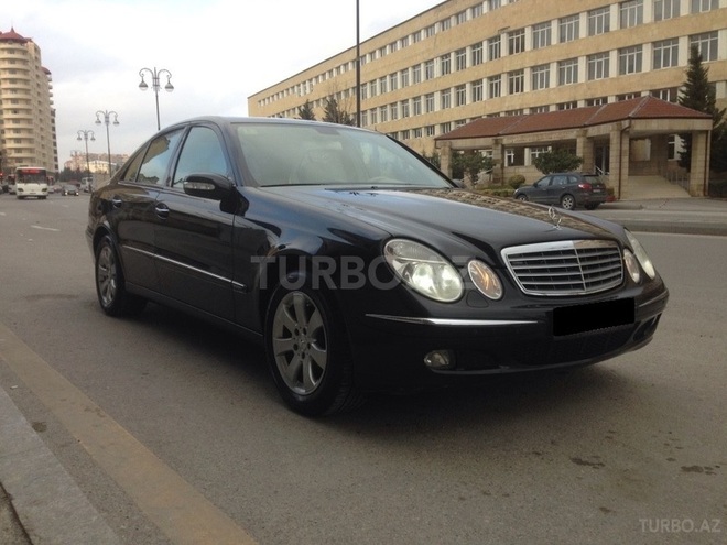 Mercedes E 280 2005, 208,000 km - 2.8 l - Bakı