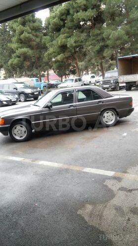 Mercedes 190 1991, 100,000 km - 1.8 л - Bakı