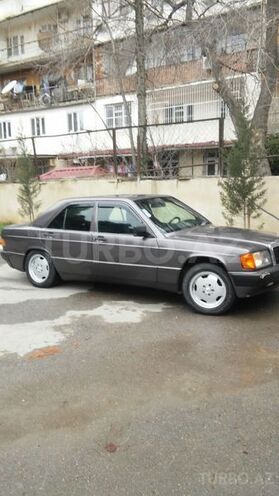 Mercedes 190 1991, 100,000 km - 1.8 л - Bakı