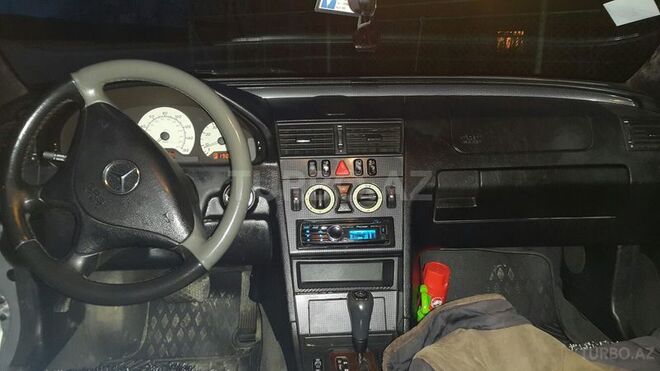 Mercedes C 230 1999, 190,291 km - 2.3 л - Qazax