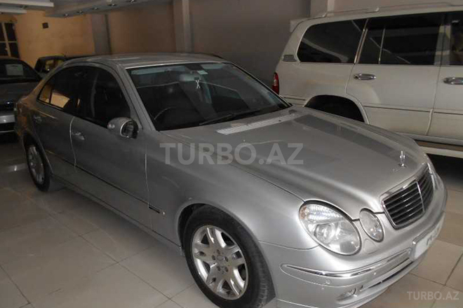 Mercedes E 300 2005, 200,000 km - 3.0 l - Bakı