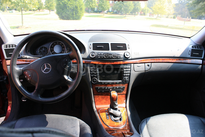 Mercedes E 300 2005, 200,000 km - 3.0 l - Bakı