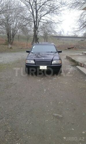Mercedes C 230 2000, 200,000 km - 2.3 l - Bərdə