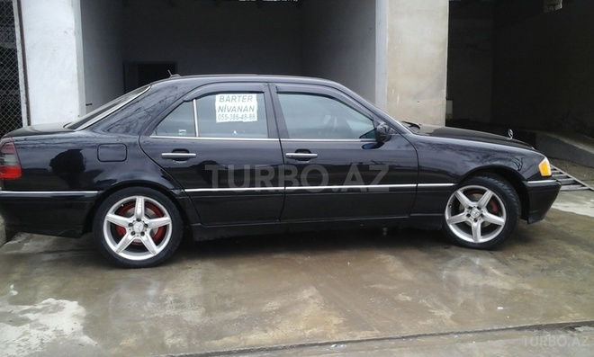 Mercedes C 250 2000, 184,000 km - 1.3 л - Xaçmaz