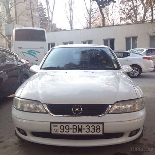 Opel Vectra 2000, 210,000 km - 1.8 l - Bakı