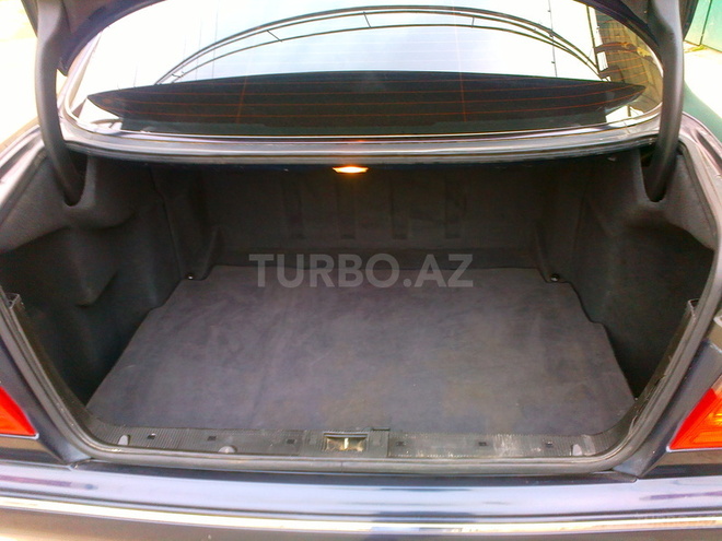 Mercedes E 240 2001, 160,257 km - 2.6 l - Bakı