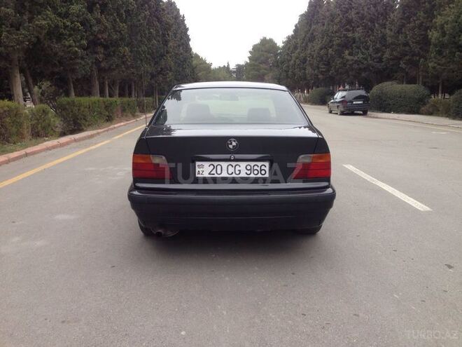 BMW 316 1992, 250,000 km - 1.6 l - Sumqayıt