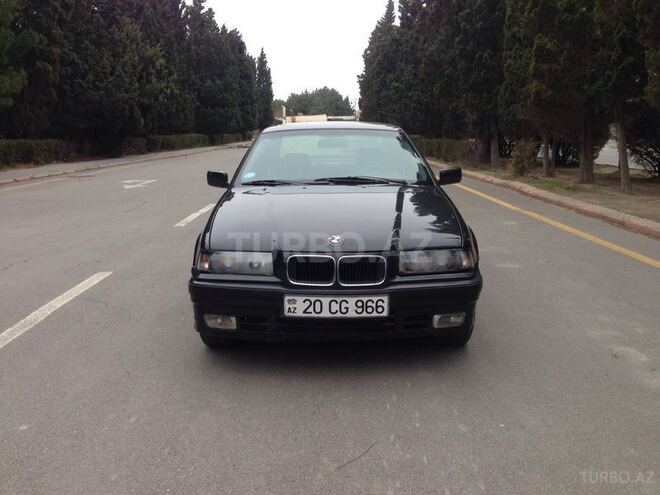 BMW 316 1992, 250,000 km - 1.6 l - Sumqayıt