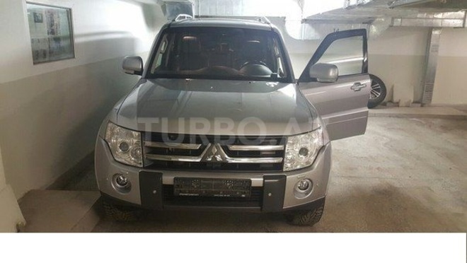 Mitsubishi Pajero 2009, 630,050 km - 3.0 l - Bakı