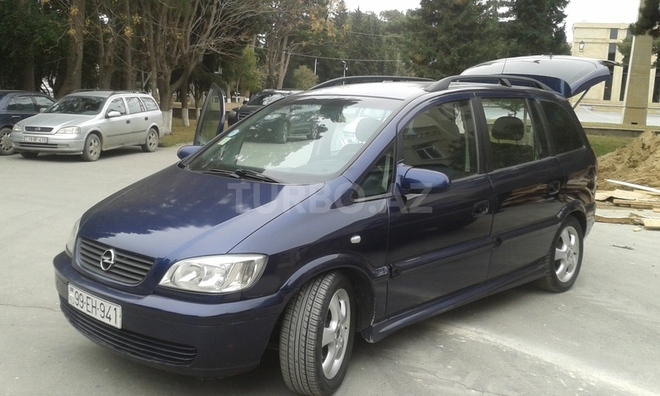 Opel Zafira 1999, 241,200 km - 1.6 l - Bakı