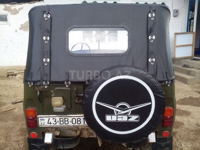 UAZ 469 1992, 20,000 km - 2.4 l - Astara