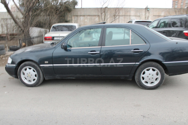 Mercedes C 180 1996, 240,000 km - 1.8 l - Bakı