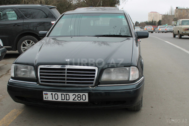 Mercedes C 180 1996, 240,000 km - 1.8 l - Bakı