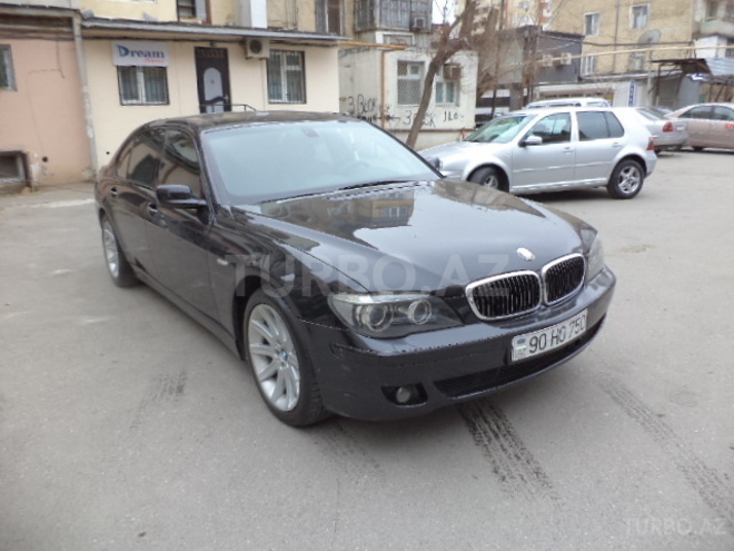 BMW 750 2006, 179,000 km - 4.4 л - Bakı