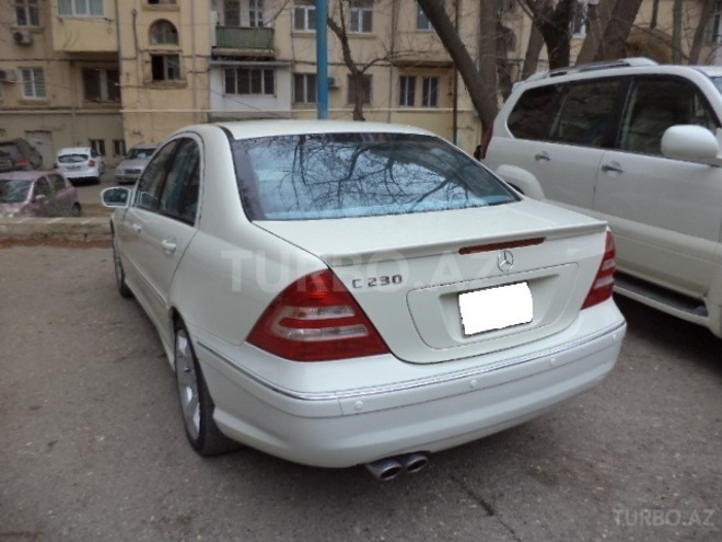 Mercedes C 230 2007, 81,000 km - 2.5 л - Bakı
