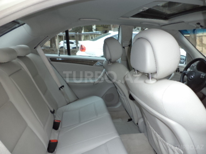 Mercedes C 230 2007, 81,000 km - 2.5 л - Bakı