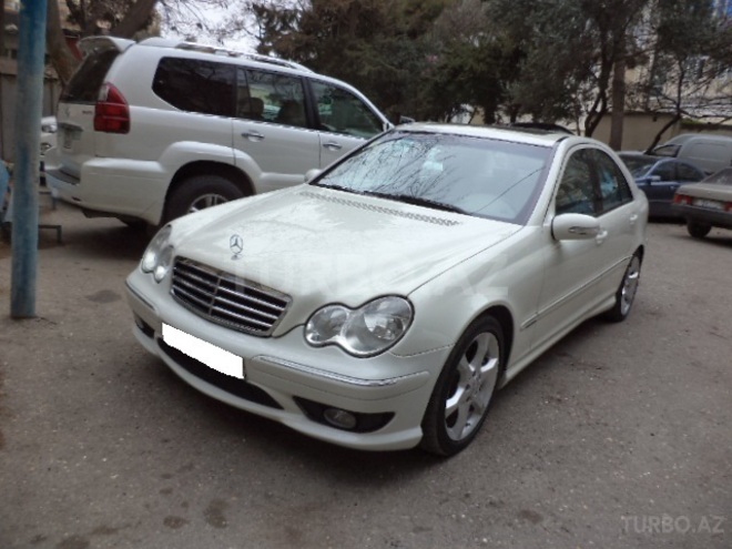 Mercedes C 230 2007, 81,000 km - 2.5 л - Bakı