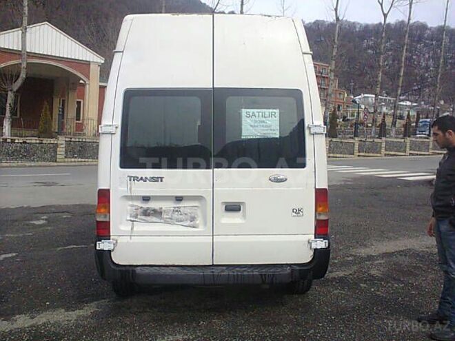 Ford Transit 2002, 288,000 km - 2.4 l - Qəbələ