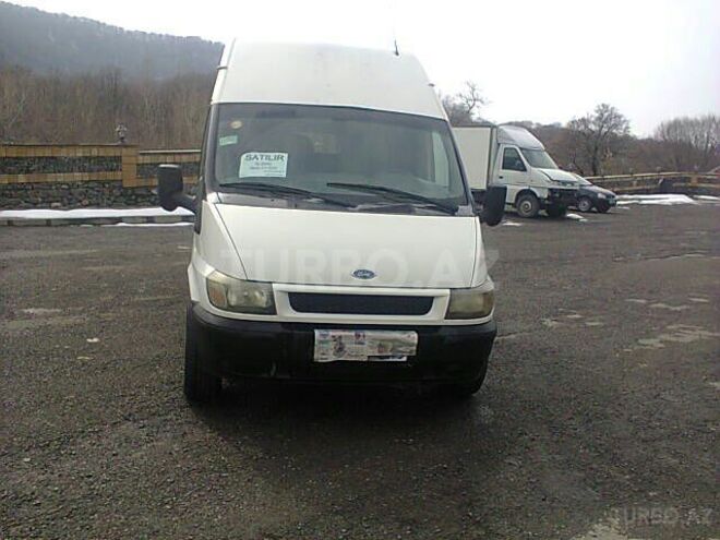 Ford Transit 2002, 288,000 km - 2.4 l - Qəbələ