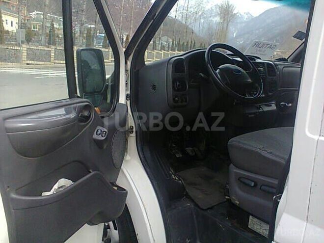 Ford Transit 2002, 288,000 km - 2.4 l - Qəbələ
