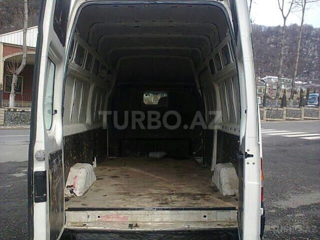 Ford Transit 2002, 288,000 km - 2.4 l - Qəbələ
