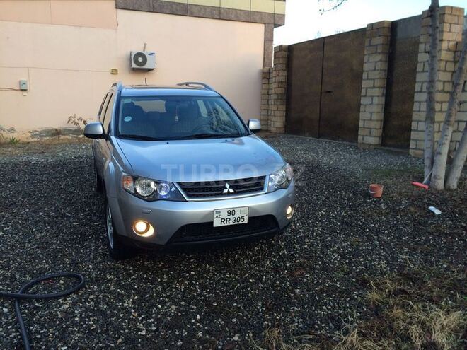 Mitsubishi Outlander 2007, 130,000 km - 2.5 l - Bakı