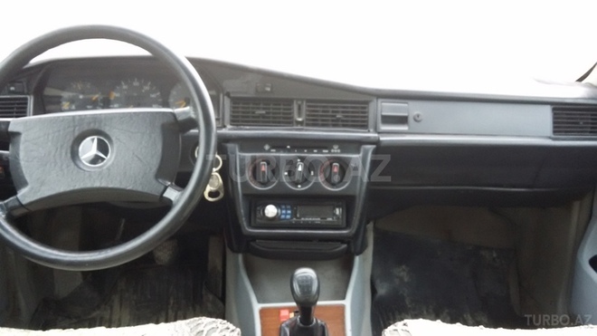 Mercedes 190 1990, 260,000 km - 2.0 l - Bakı