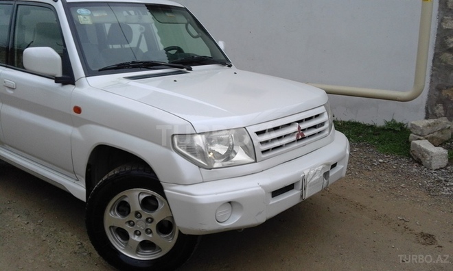 Mitsubishi Pajero io 1999, 188,350 km - 2.0 l - Bakı