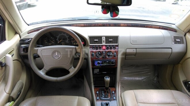 Mercedes C 230 1999, 192,000 km - 2.3 л - Bakı
