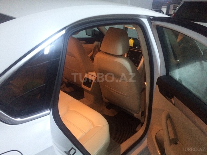 Volkswagen Passat 2013, 34,700 km - 2.5 l - Bakı